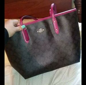 Large COACH tote